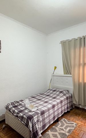 Casa à venda com 2700m², 4 quartos e 2 vagas Casa à venda com 2700m², 4 quartos e 2 vagasQuarto 2 - Casa 1