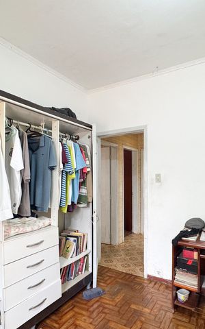 Casa à venda com 2700m², 4 quartos e 2 vagas Casa à venda com 2700m², 4 quartos e 2 vagasQuarto 2 - Casa 1