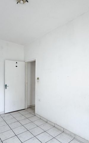 Casa à venda com 2700m², 4 quartos e 2 vagas Casa à venda com 2700m², 4 quartos e 2 vagasQuarto 2 - Casa 2