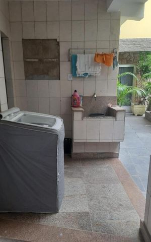 Casa para alugar com 200m², 3 quartos e 3 vagas Casa para alugar com 200m², 3 quartos e 3 vagasÁrea de serviço