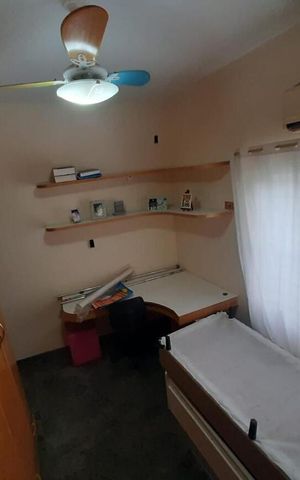 Casa para alugar com 200m², 3 quartos e 3 vagas Casa para alugar com 200m², 3 quartos e 3 vagasQuarto
