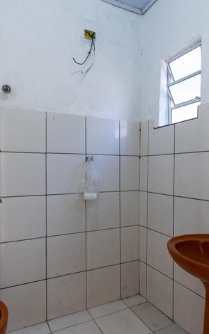 Casa para alugar com 37m², 1 quarto e sem vagaBanheiro 