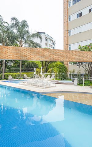Apartamento à venda com 176m², 2 quartos e 3 vagasPiscina