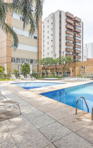 Apartamento à venda com 176m², 2 quartos e 3 vagasPiscina