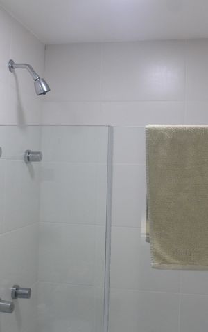 Apartamento à venda com 74m², 3 quartos e 2 vagasBanheiro