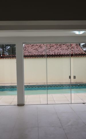 Casa para alugar com 340m², 4 quartos e 3 vagasArea gourmet 