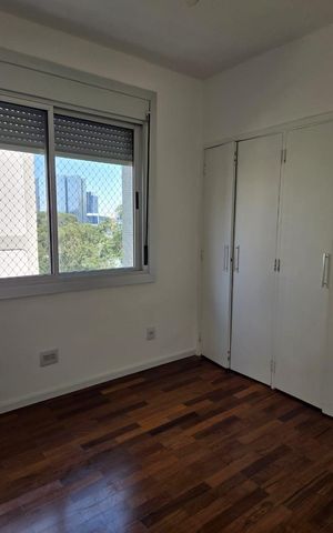 Apartamento para alugar com 130m², 3 quartos e 2 vagas