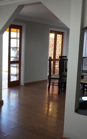 Casa de condomínio para alugar com 246m², 3 quartos e 4 vagasSala de Jantar