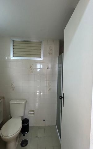 Apartamento para alugar com 50m², 2 quartos e 1 vaga Apartamento para alugar com 50m², 2 quartos e 1 vagaBanheiro