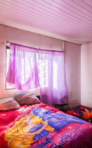 Casa à venda com 300m², 5 quartos e 2 vagas Casa à venda com 300m², 5 quartos e 2 vagasApartamento