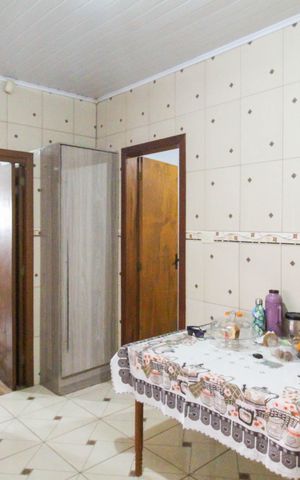 Casa à venda com 300m², 5 quartos e 2 vagas Casa à venda com 300m², 5 quartos e 2 vagasCozinha