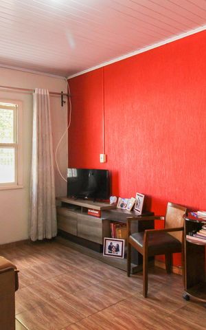 Casa à venda com 300m², 5 quartos e 2 vagas Casa à venda com 300m², 5 quartos e 2 vagasSala