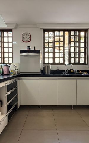 Casa à venda com 639m², 5 quartos e 4 vagasCozinha