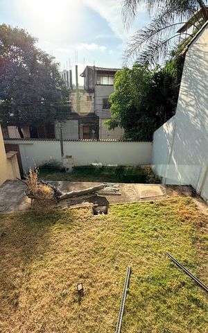 Casa à venda com 639m², 5 quartos e 4 vagasÁrea externa