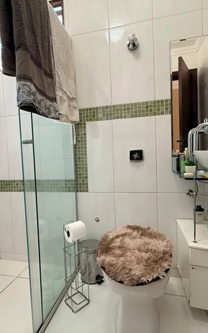 Casa à venda com 639m², 5 quartos e 4 vagasBanheiro