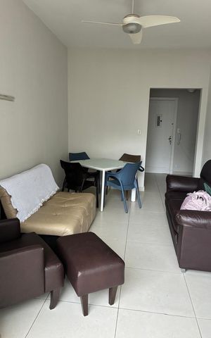 Apartamento para alugar com 90m², 2 quartos e sem vaga