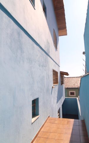Casa para alugar com 140m², 3 quartos e 2 vagasQuintal lateral
