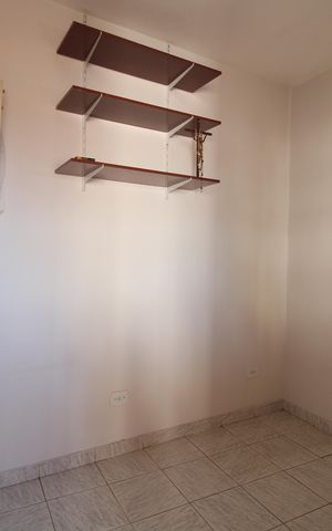 Casa para alugar com 140m², 3 quartos e 2 vagasQuarto de serviço