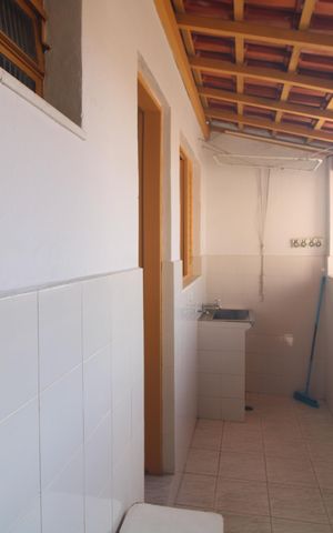 Casa para alugar com 140m², 3 quartos e 2 vagasLavanderia