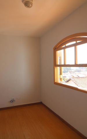 Casa para alugar com 140m², 3 quartos e 2 vagasQuarto 1