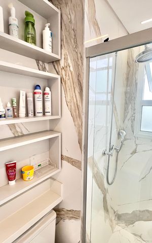 Apartamento para alugar com 189m², 3 quartos e 3 vagasBanheiro da Suíte 1