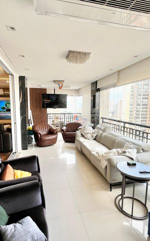 Apartamento para alugar com 189m², 3 quartos e 3 vagasVaranda da Sala