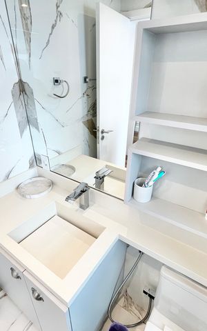 Apartamento para alugar com 189m², 3 quartos e 3 vagasBanheiro da Suíte 1