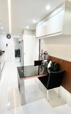 Apartamento para alugar com 189m², 3 quartos e 3 vagasCozinha