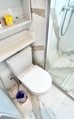 Apartamento para alugar com 189m², 3 quartos e 3 vagasBanheiro da Suíte 1