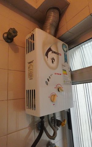 Apartamento para alugar com 42m², 1 quarto e 1 vagaAquecedor