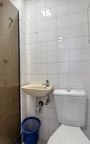 Apartamento para alugar com 172m², 4 quartos e 2 vagas Apartamento para alugar com 172m², 4 quartos e 2 vagasBanheiro de Serviço
