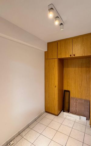 Apartamento para alugar com 172m², 4 quartos e 2 vagas Apartamento para alugar com 172m², 4 quartos e 2 vagas Quarto de Serviço