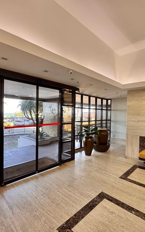 Apartamento para alugar com 172m², 4 quartos e 2 vagas Apartamento para alugar com 172m², 4 quartos e 2 vagasÁrea comum