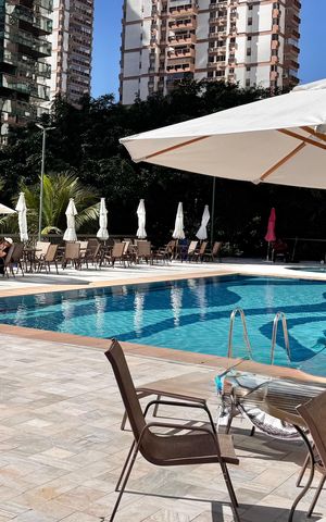 Apartamento para alugar com 172m², 4 quartos e 2 vagas Apartamento para alugar com 172m², 4 quartos e 2 vagasÁrea comum