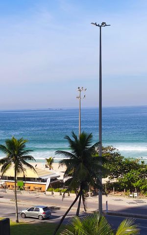 Apartamento para alugar com 172m², 4 quartos e 2 vagas Apartamento para alugar com 172m², 4 quartos e 2 vagasVaranda - vista