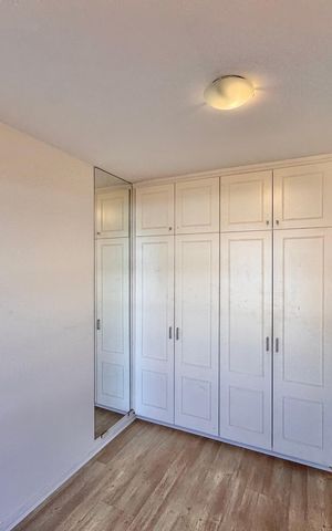 Apartamento para alugar com 172m², 4 quartos e 2 vagas Apartamento para alugar com 172m², 4 quartos e 2 vagasQuarto 2