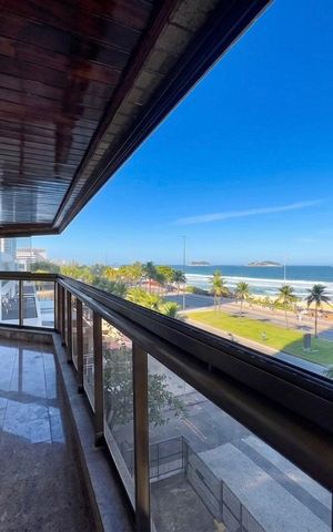 Apartamento para alugar com 172m², 4 quartos e 2 vagas Apartamento para alugar com 172m², 4 quartos e 2 vagasVaranda