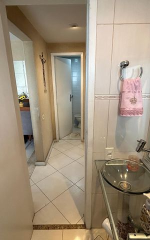 Apartamento para alugar com 65m², 2 quartos e 1 vagaBanheiro