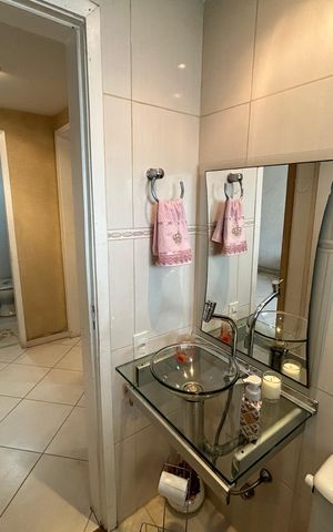 Apartamento para alugar com 65m², 2 quartos e 1 vagaBanheiro