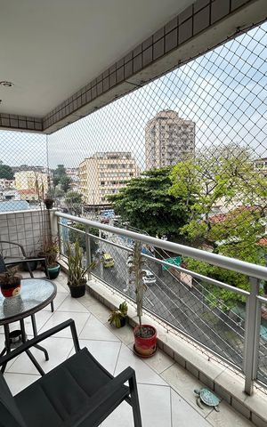 Apartamento para alugar com 65m², 2 quartos e 1 vagaVaranda da Sala