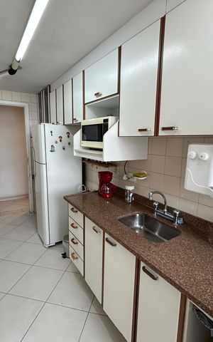 Apartamento para alugar com 65m², 2 quartos e 1 vagaCozinha