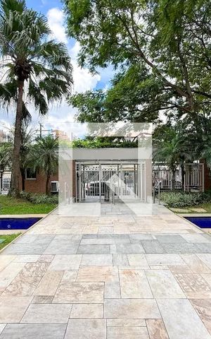 Apartamento à venda com 130m², 3 quartos e 3 vagas Apartamento à venda com 130m², 3 quartos e 3 vagasÁrea comum