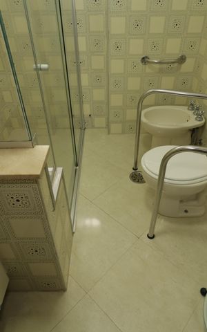 Apartamento à venda com 156m², 4 quartos e 2 vagasBanheiro Social