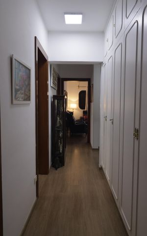 Apartamento à venda com 156m², 4 quartos e 2 vagasCorredor