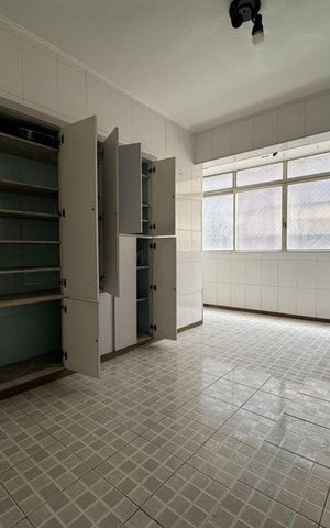Apartamento à venda com 260m², 4 quartos e 2 vagas
