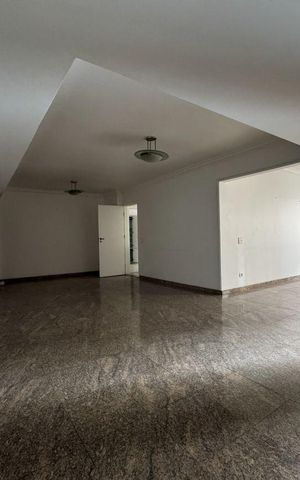 Apartamento à venda com 260m², 4 quartos e 2 vagas