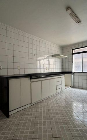 Apartamento à venda com 260m², 4 quartos e 2 vagas