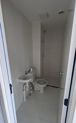 Apartamento à venda com 35m², 2 quartos e sem vaga Apartamento à venda com 35m², 2 quartos e sem vagaBanheiro
