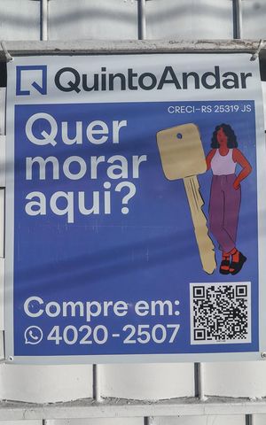 Casa à venda com 102m², 4 quartos e sem vagaFachada