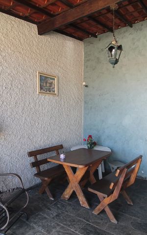Casa à venda com 300m², 3 quartos e 4 vagasÁrea Externa